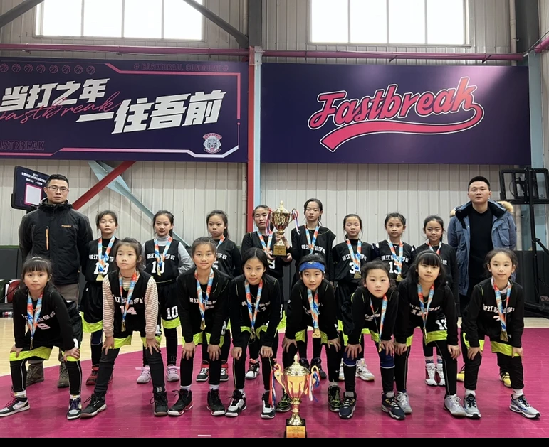 刻苦训练篮球时如何避免受伤的建议_2